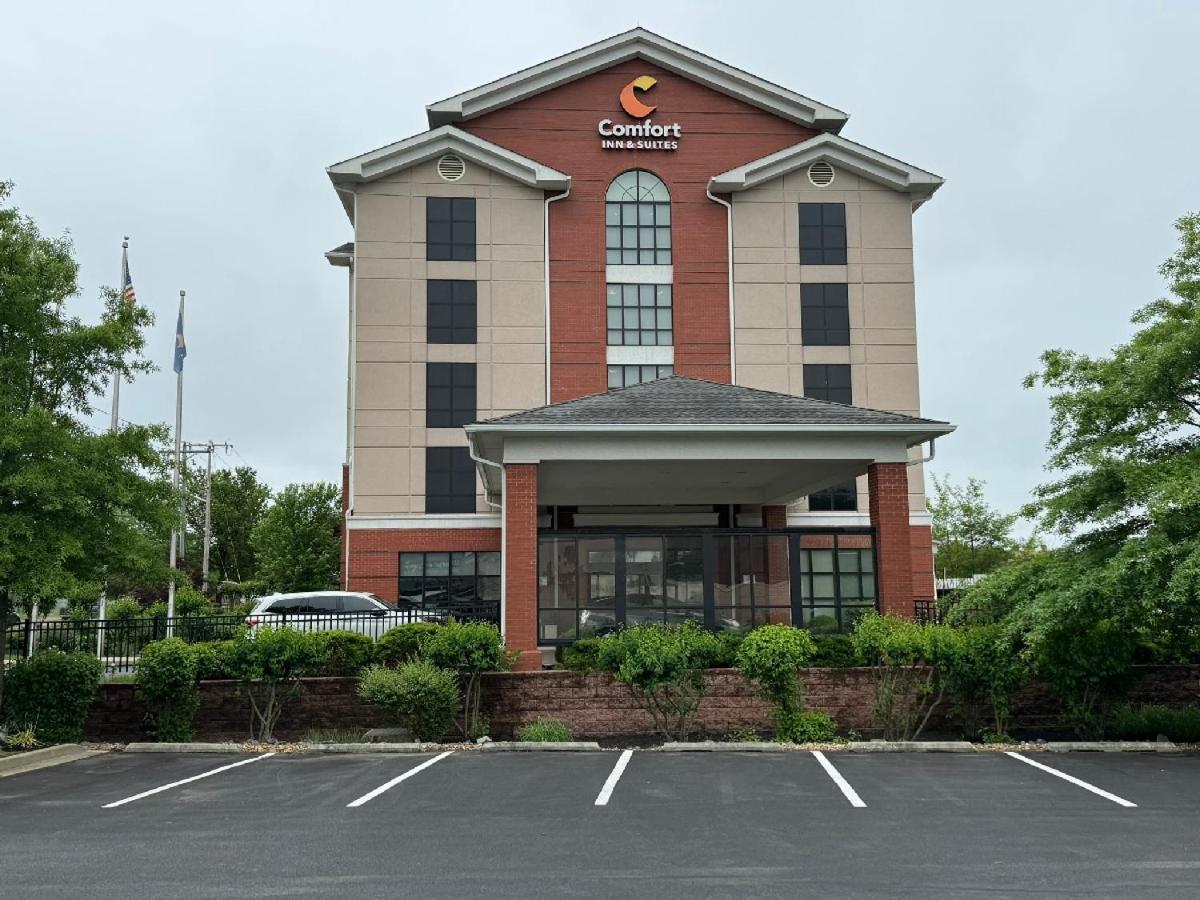 Comfort Inn & Suites Lexington Park Exterior photo
